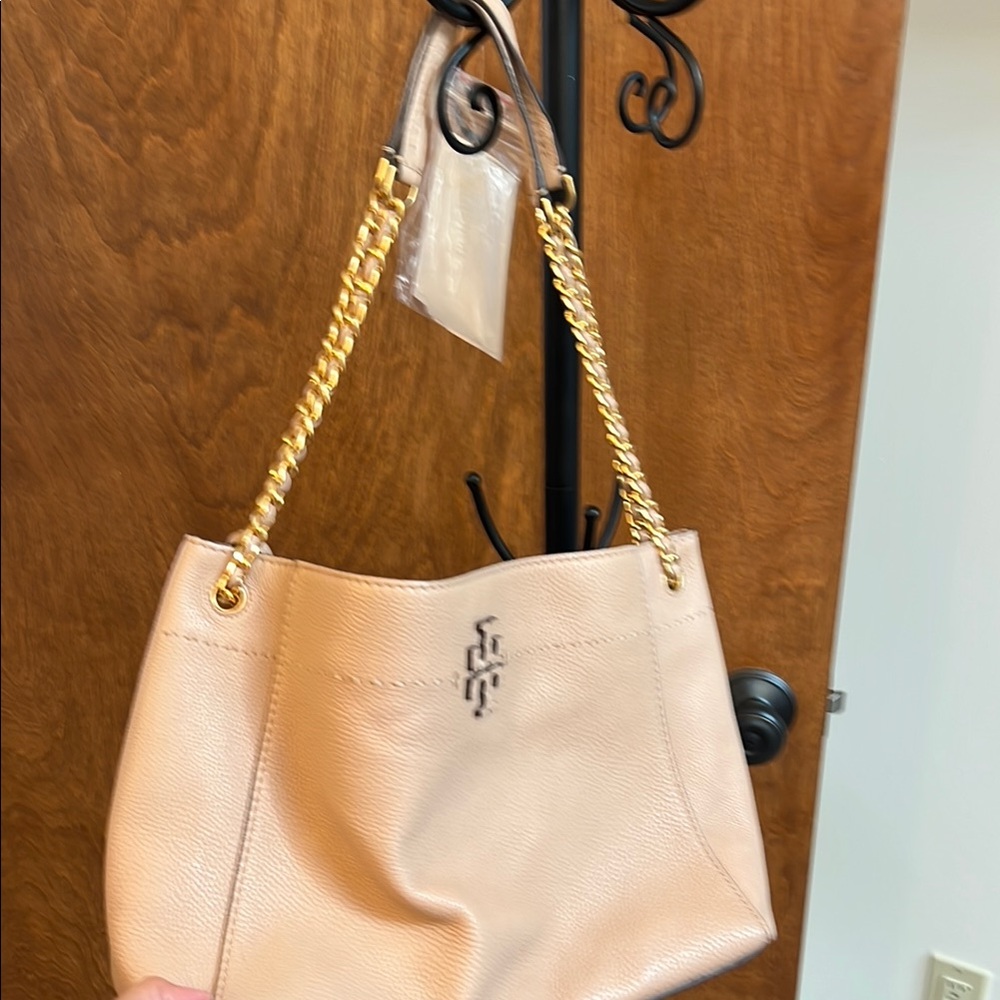 Tan Leather Shoulder Bag with Gold Chain
